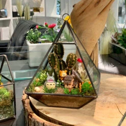 GET0308BK - Black Raised Pyramid Geometric Glass Terrarium - 8"H -Wholesaleglassvasesint GET0308BK C1 DS 61604.1686250643